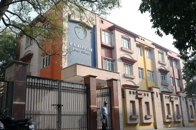K.R. Mangalam World School, pachim vihar